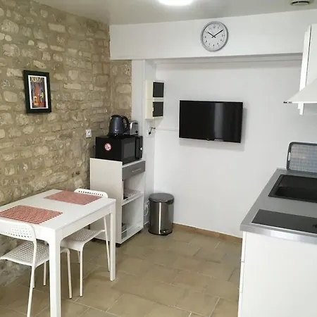 Quartier Vaucelles * Кан